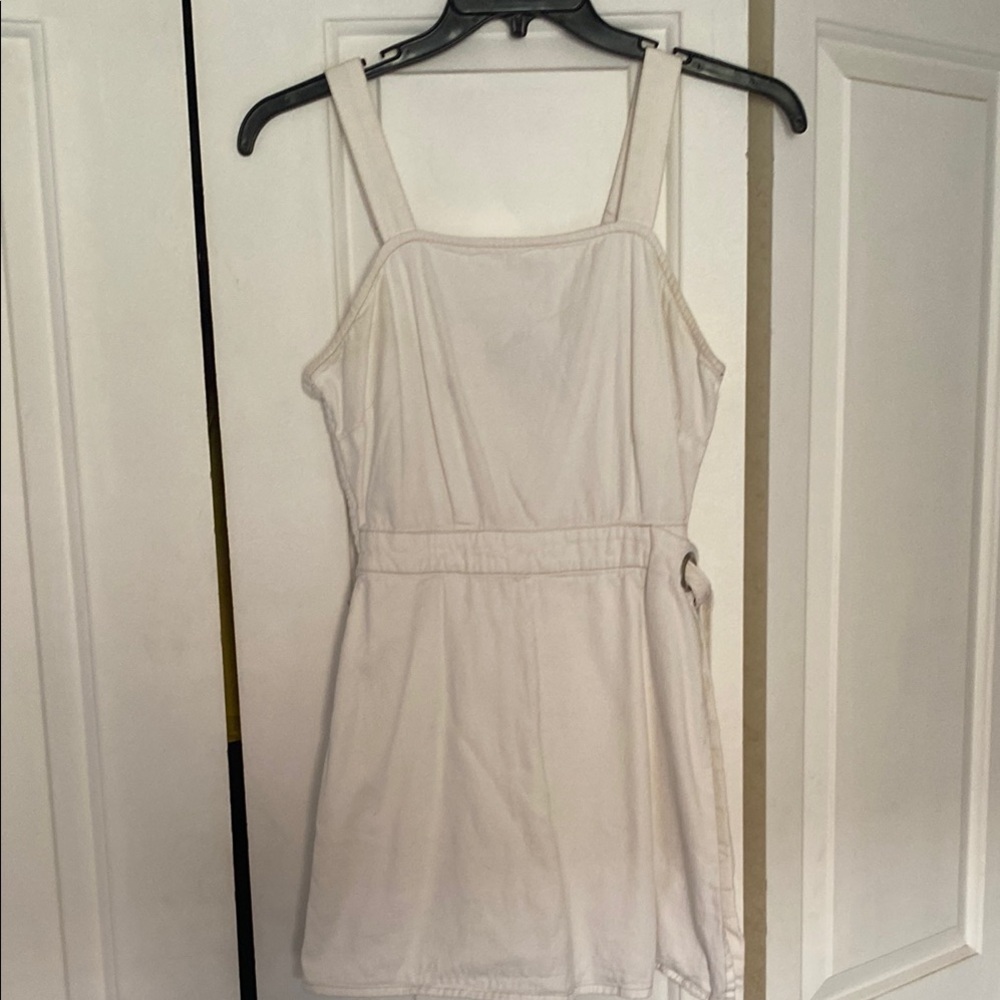 Sincerely Jules Cream Sleeveless Romper